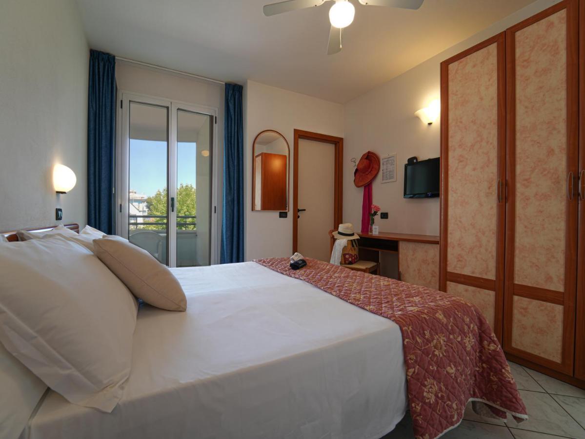 Dasamo Hotel - Dada Hotels Rimini Esterno foto