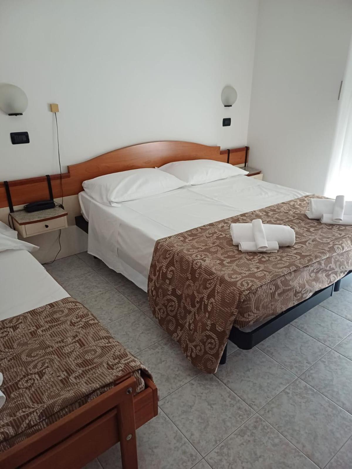 Dasamo Hotel - Dada Hotels Rimini Esterno foto