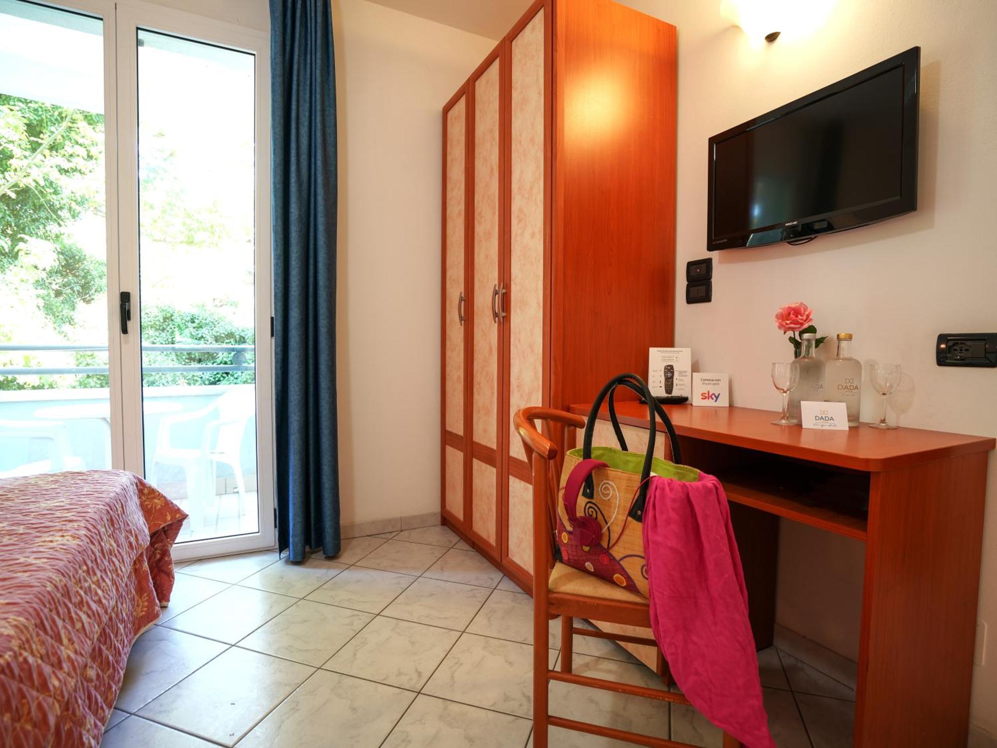 Dasamo Hotel - Dada Hotels Rimini Esterno foto