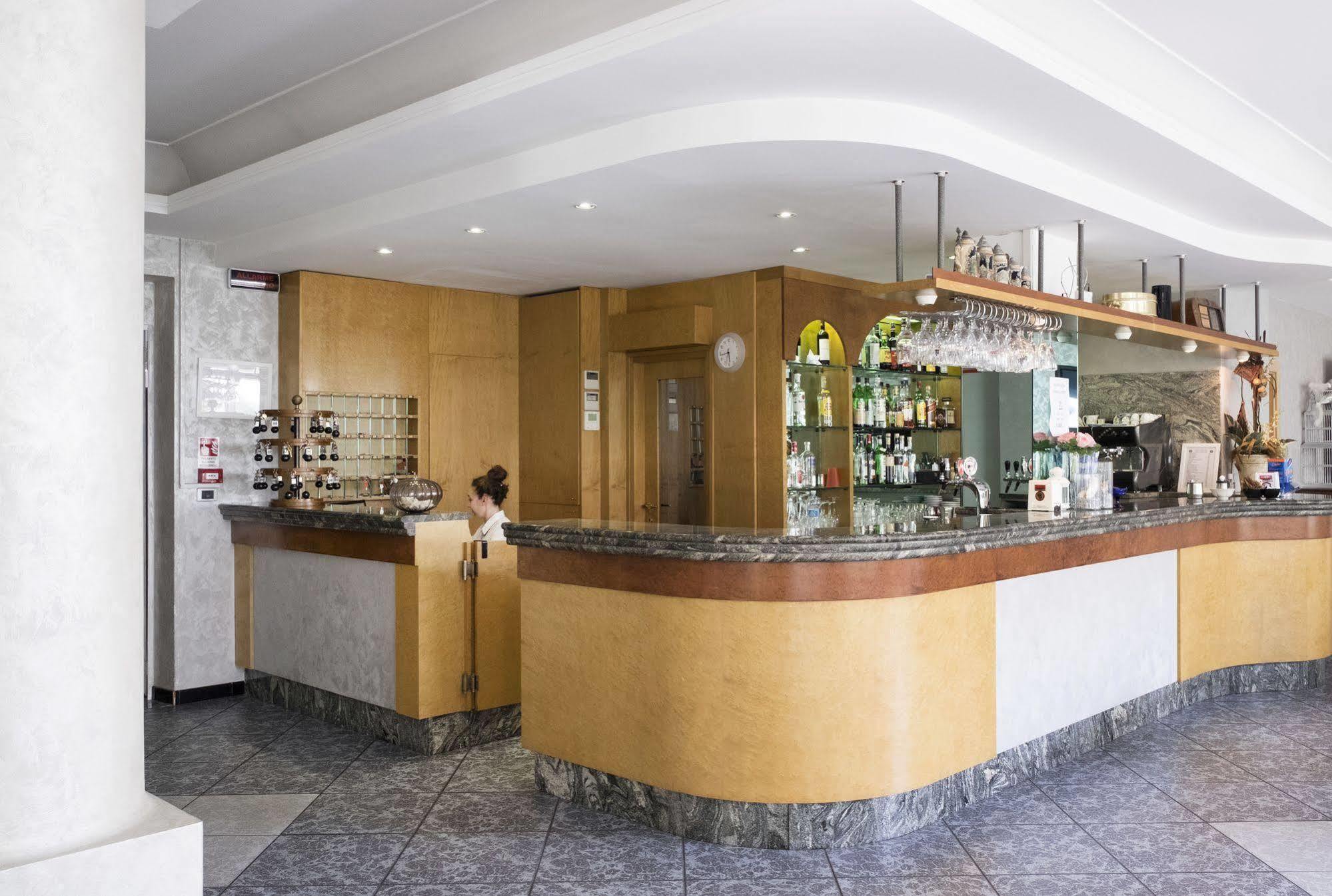 Dasamo Hotel - Dada Hotels Rimini Esterno foto